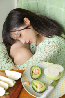 鬓边不是海棠红
